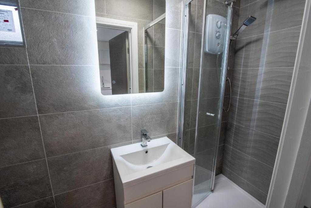 Luxurious Apartments - In Cardiff Bagian luar foto
